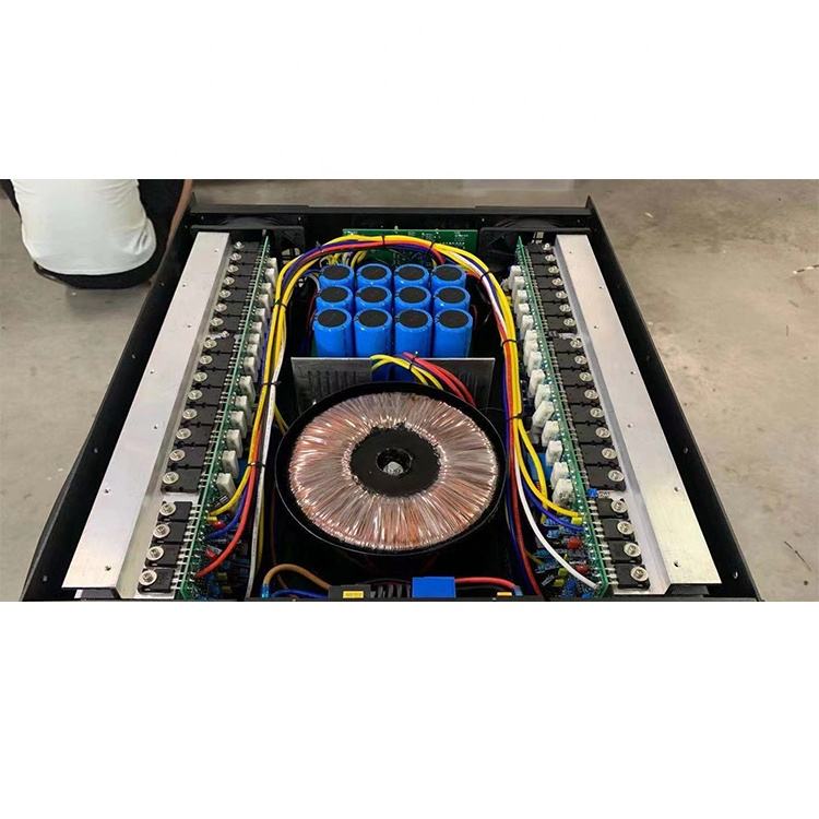 Crest Audio CA18 — Professional 2‑Channel Power Amplifier, 1800W per Channel @ 4Ω, Nairobi Delivery