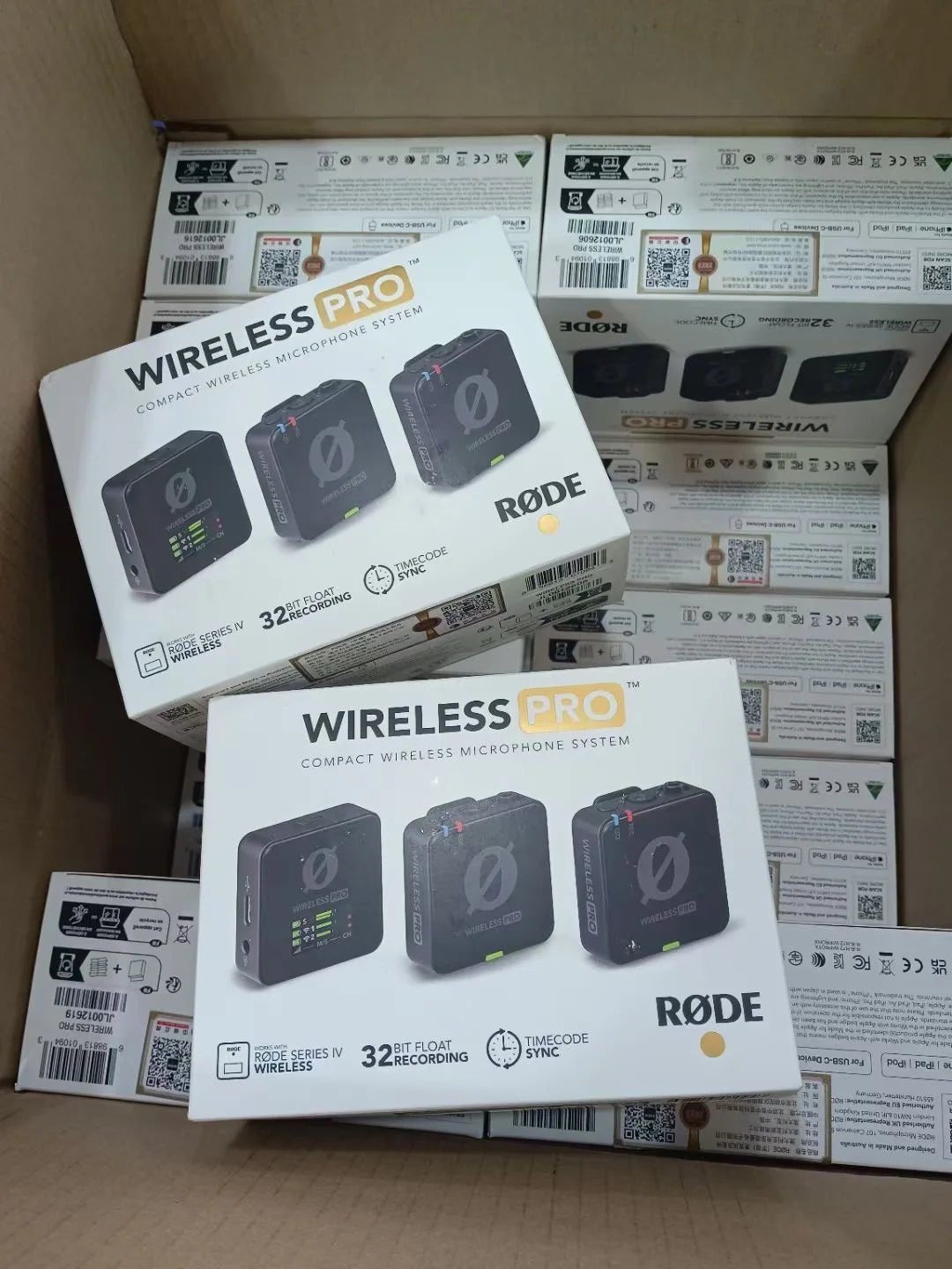 Rode Wireless PRO / GO II GO2 / RODECaster Pro II Wireless Lavalier Mic Microphone System – Broadcast - Quality Audio for Android, iPhone, and Cameras - ZAMAR AUDIO SOLUTIONS