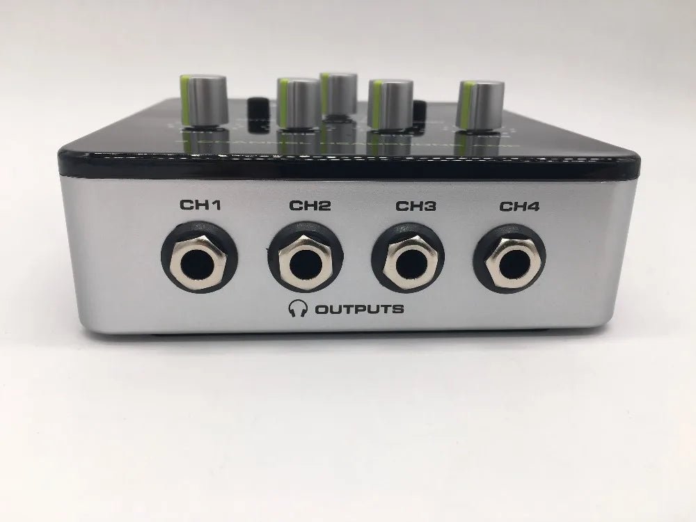 Samson QH4 4 - Channel Stereo Headphone Distribution Amplifier – Four Independent 1/4" Stereo Headphone Channels with Volume Control - ZAMAR AUDIO SOLUTIONS