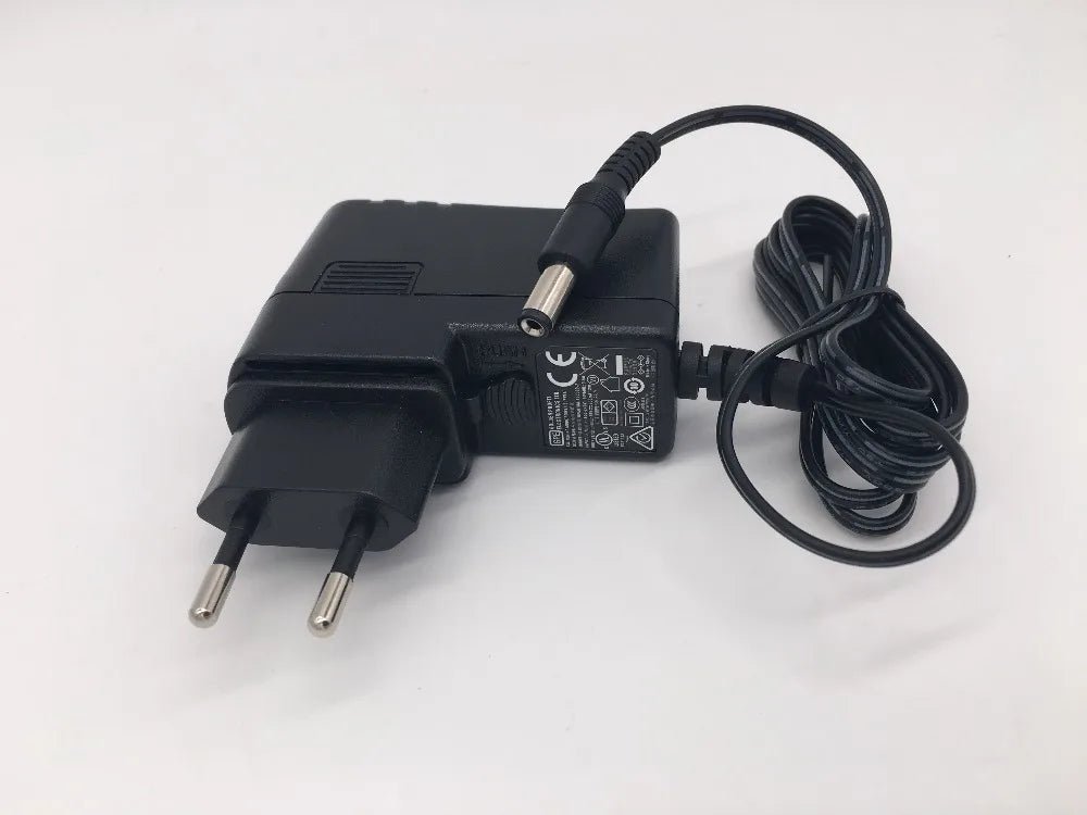 Samson QH4 4 - Channel Stereo Headphone Distribution Amplifier – Four Independent 1/4" Stereo Headphone Channels with Volume Control - ZAMAR AUDIO SOLUTIONS