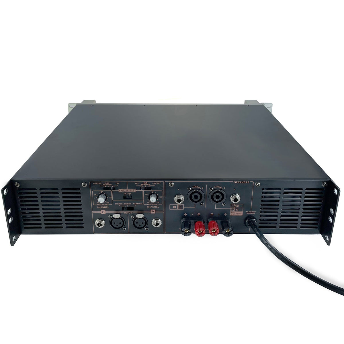 Yamaha P7000S power amplifier Kenya rear panel showing Speakon outputs and binding posts