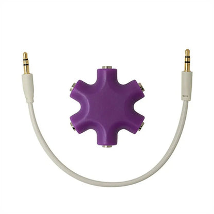 Blue 3.5mm audio splitter Kenya star hub with white cable and two gold-tipped male jacks, white background