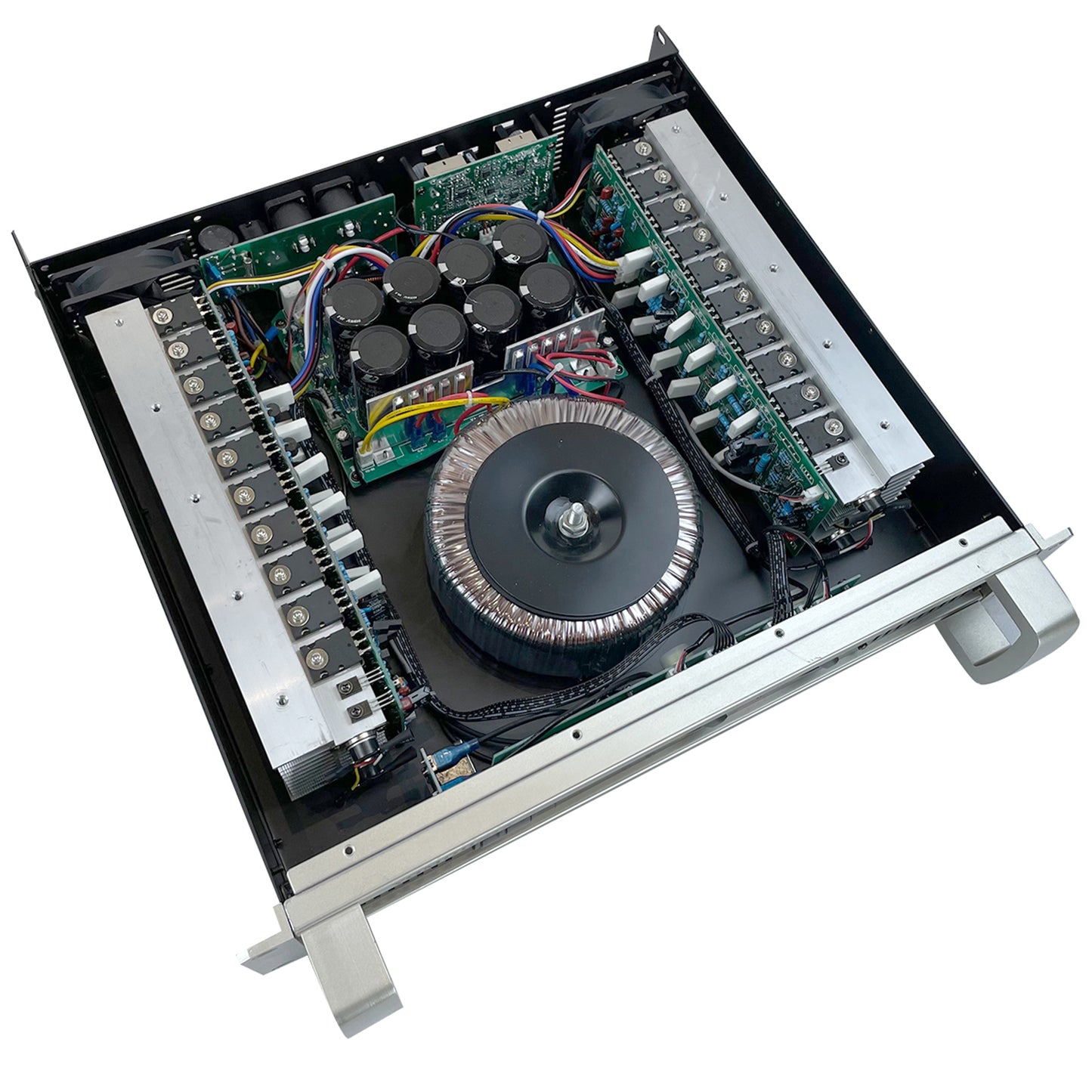 Yamaha P7000S Professional Power Amplifier — 2‑Channel 700W, Nairobi Delivery