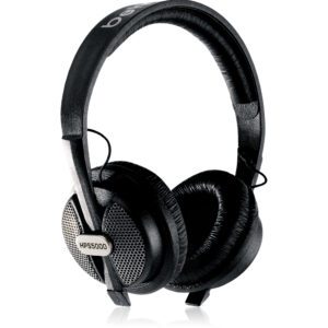 Behringer U‑Phoria Studio Pro — Recording/Podcasting Bundle with UMC202HD, C‑1 Mic & HPS5000 Headphones