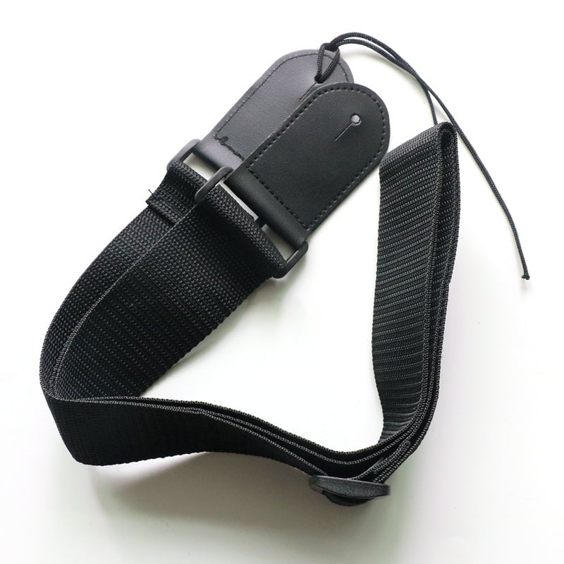 Fender guitar strap in black woven polyester with reinforced leather ends, full length view