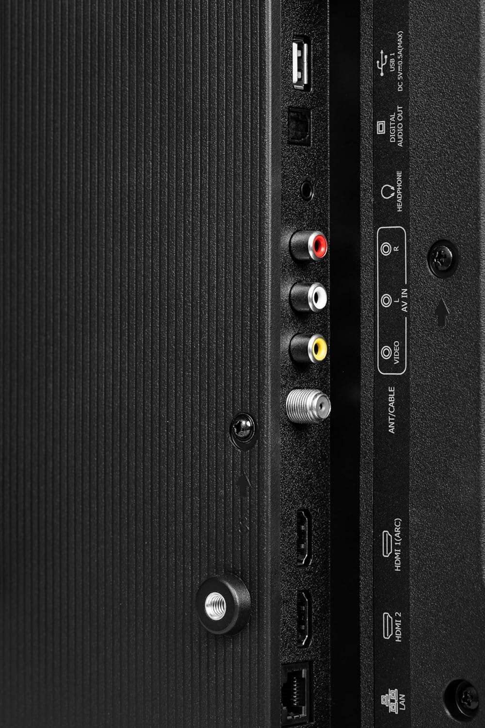 Hisense 32A4KEN Kenya rear port close-up showing HDMI ARC, HDMI 2, USB, AV In, LAN, and antenna input