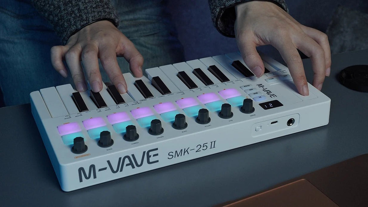 M-VAVE SMK-II 25 Key MIDI Keyboard Controller with Bluetooth & RGB Drum Pads