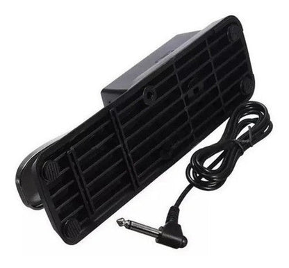 Musedo TB-005 sustain pedal Kenya — underside view showing ribbed rubber non-slip base and angled jack connector