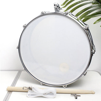 Premier marching snare drum Kenya top-down view of drumhead and rim tension system