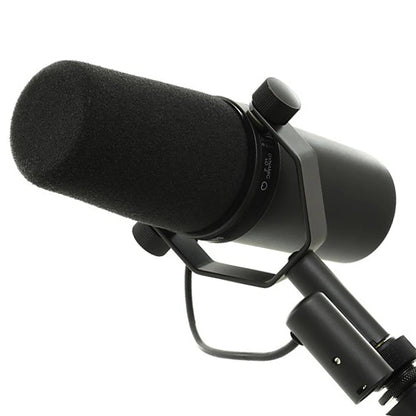 SM7B Dynamic Microphone - Premium Podcast Studio Kit for Live Recording, Podcasting, Black Metal Mic