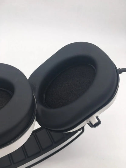 Superlux HD665 Closed-Back Professional Studio Monitor Headphones – Ideal for Drummers & Bass Players - ZAMAR AUDIO SOLUTIONS
