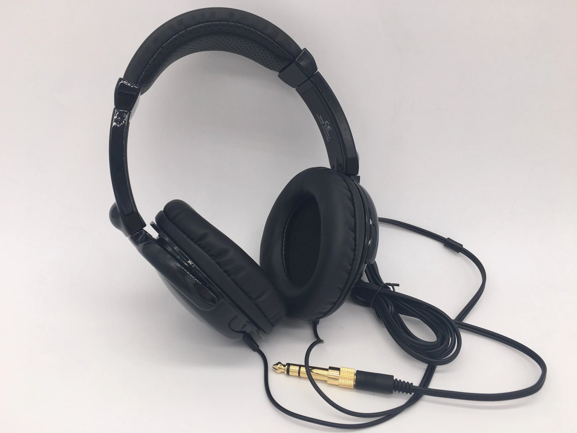 Takstar HD2000 Monitor Headphone – HiFi Stereo Headphones for Professional Dynamic Audio Mixing, DJ, Studio Recording Monitoring - ZAMAR AUDIO SOLUTIONS
