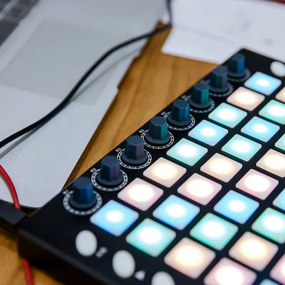 Worlde ORCA PAD48 PRO MIDI Keyboard Pad Controller – 16 Drum Pads, 48 RGB Backlit Pads, USB MIDI, DJ Remix - ZAMAR AUDIO SOLUTIONS