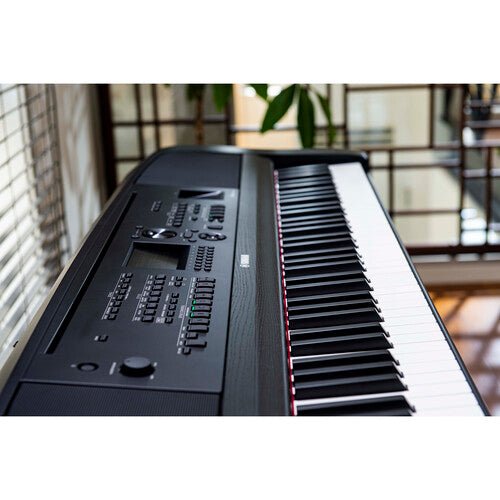 Yamaha DGX-670 keyboard close-up showing key action