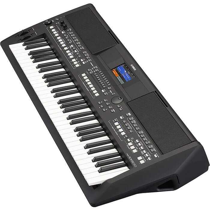 Yamaha PSR-SX600 arranger keyboard Kenya — front view, 61 keys