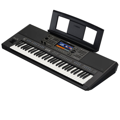Yamaha PSR-SX720+ Bluetooth arranger keyboard – angled front view showing 61 keys and backlit LCD display